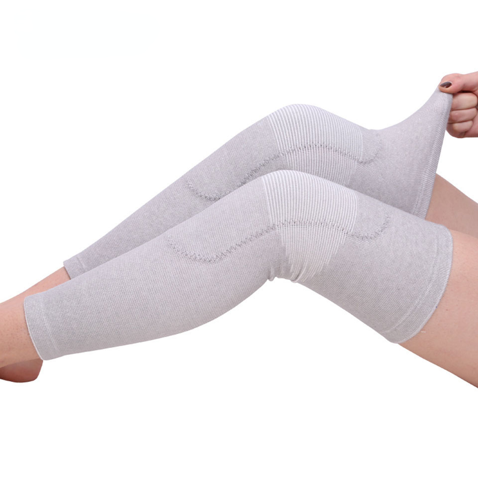 1 ペアロング冬暖かい膝パッド竹炭保護具女性用老人膝パッドサ - Running Gear In Winter のレビューと価格